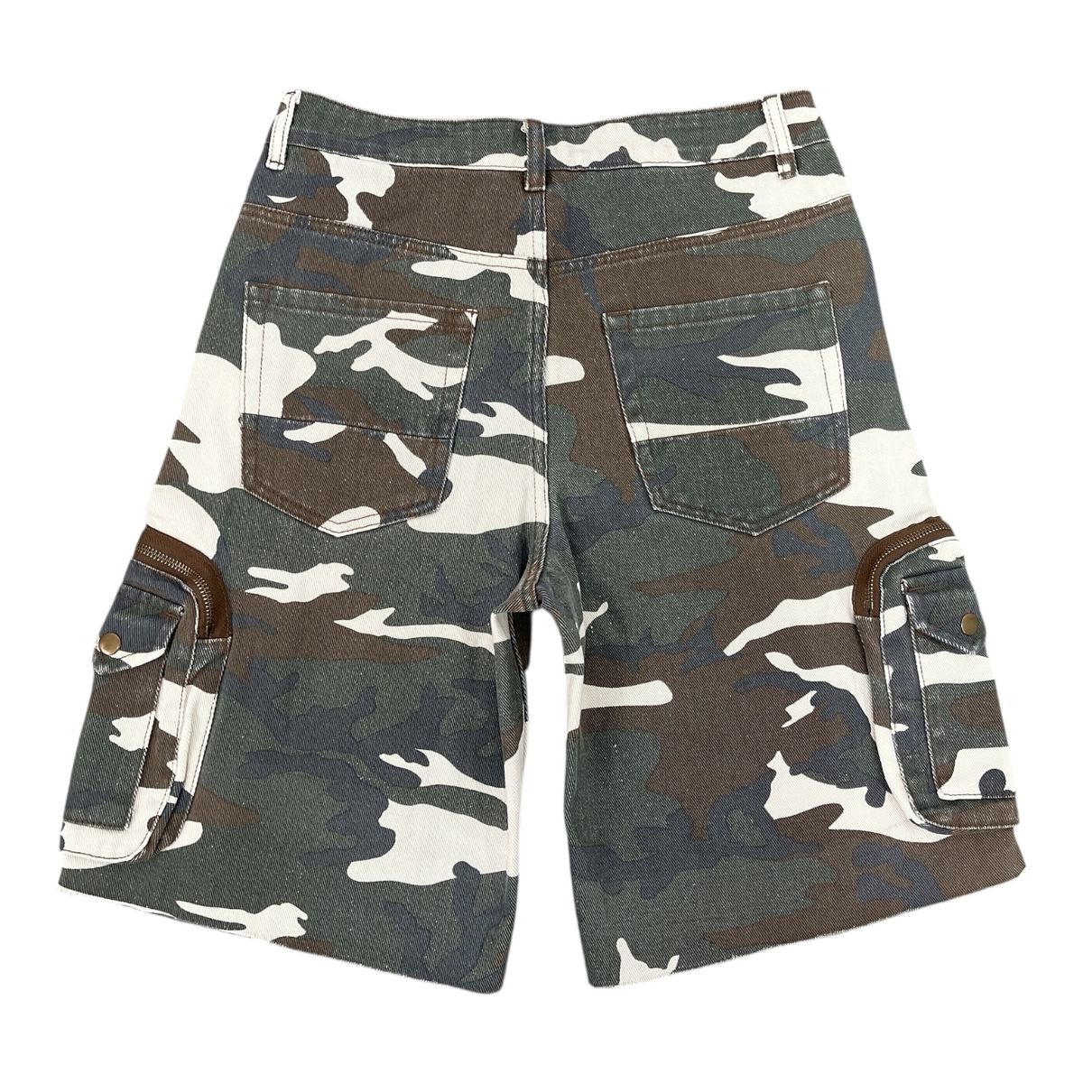 syndicate "eden" camo jorts