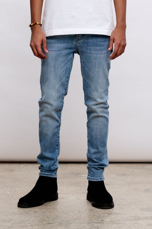 Anom Alpha Blue Jeans